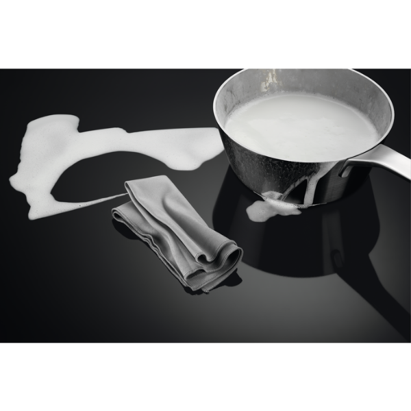 Picture of AEG IKE84441FB 80cm Bridge Induction Hob in Black