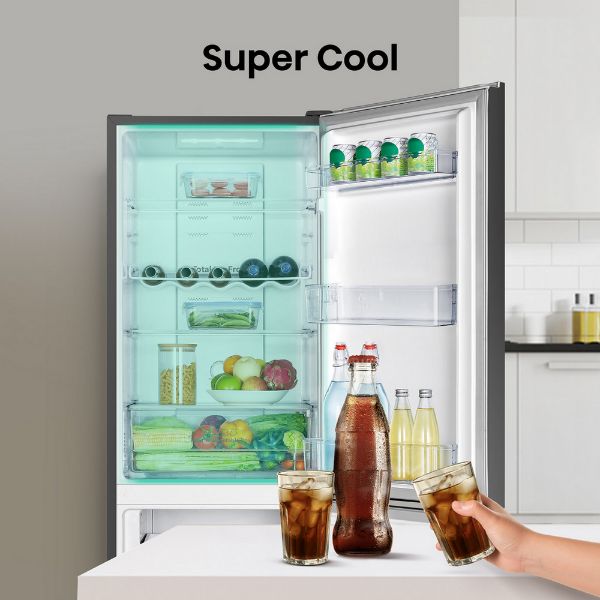 Hisense RB327N4BBE 55cm 50/50 Total No Frost Fridge Freezer - Black Steel_super cool