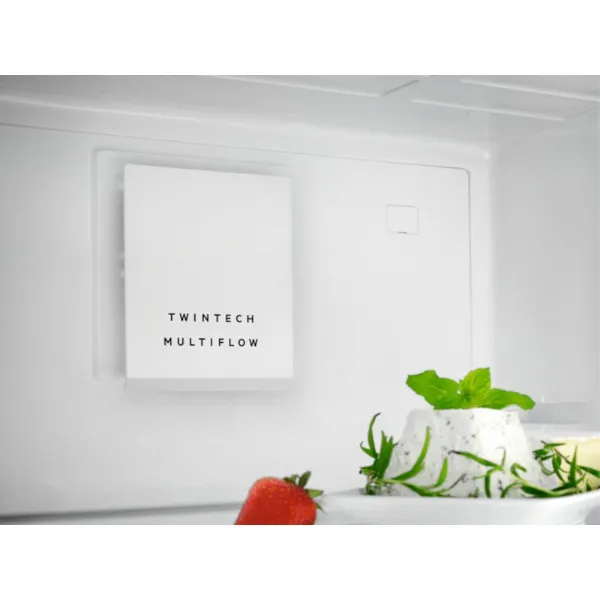 AEG RCB632E3MW 6000 TwinTech® Freestanding Frost Free Fridge Freezer in White_twintech multiflow