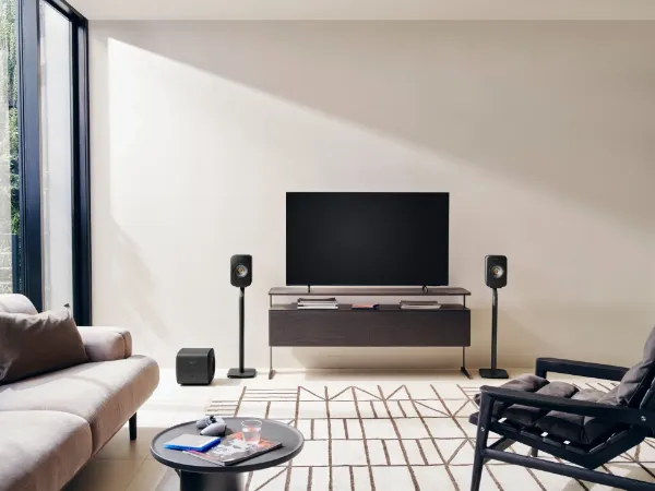 KEF SP4041BB Wireless LSX II Carbon Speaker  - Black_tv