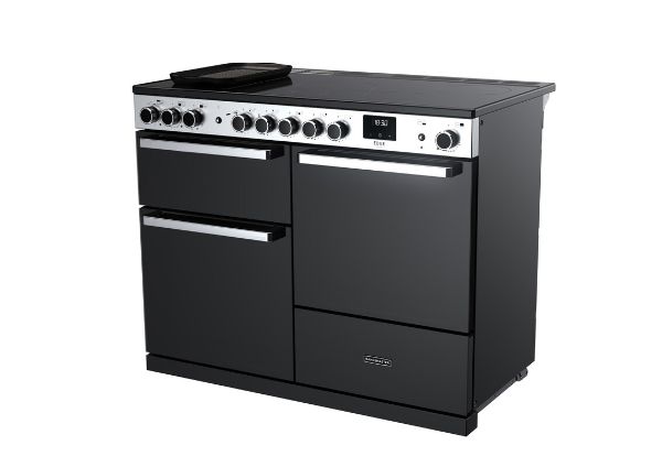 Rangemaster 15822 Edge Deluxe 110 Induction Range Cooker in Black Glass with Chrome Trim- EDDLO110EIGBLK/CM1_angled view