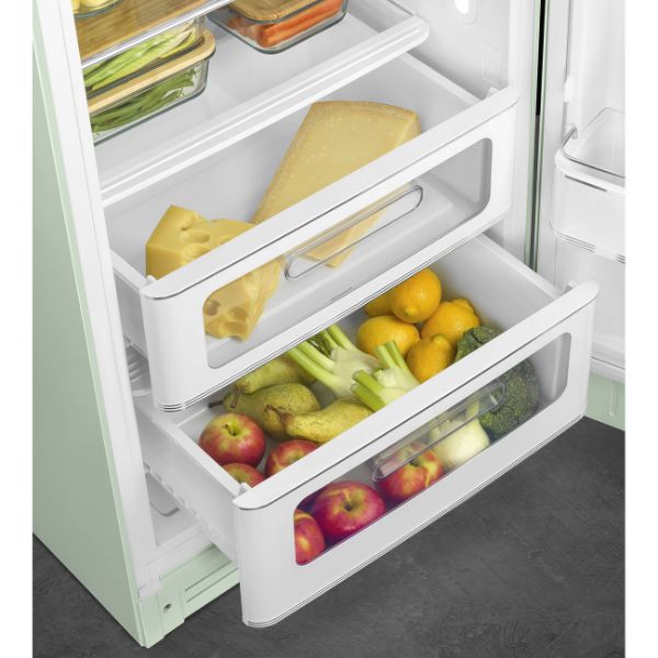 Smeg FAB28RPG5UK 60cm 50s Style Fridge with Icebox Right Hand Hinge In Pastel Green_insidebottom