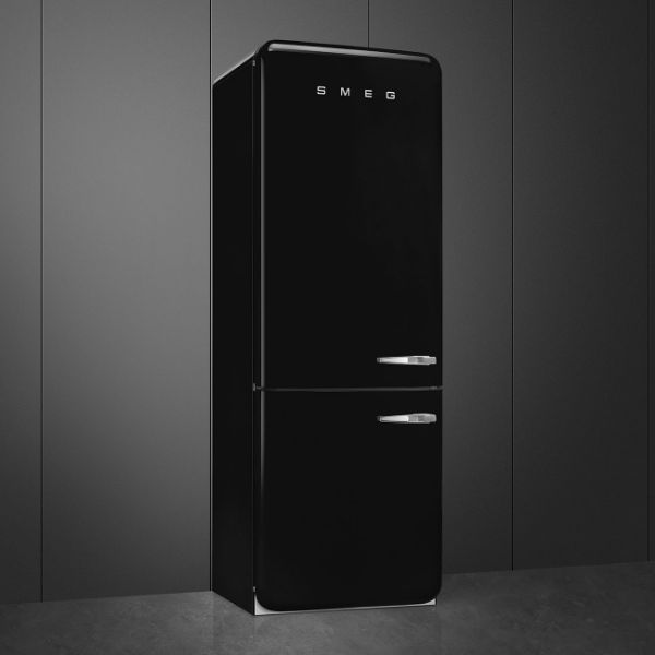 Smeg FAB38LBL5 70cm 50s Style Fridge Freezer Left Hand Hinge In Black_side