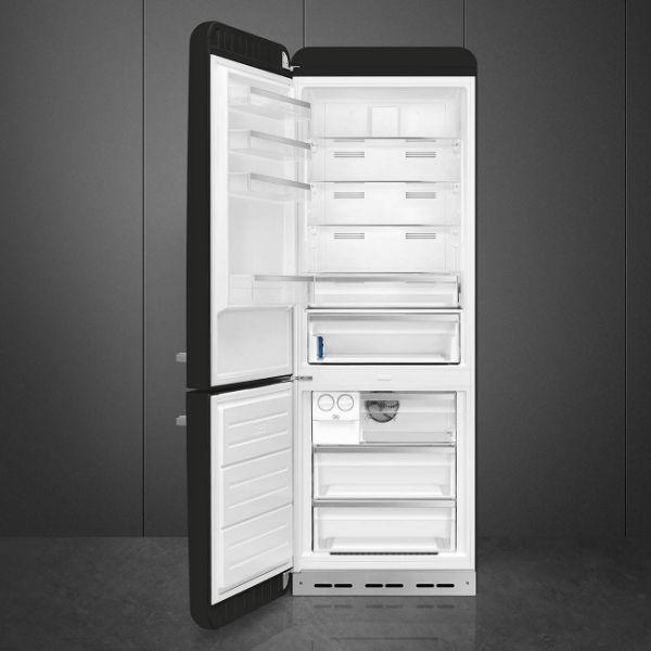 Smeg FAB38LBL5 70cm 50s Style Fridge Freezer Left Hand Hinge In Black_inside