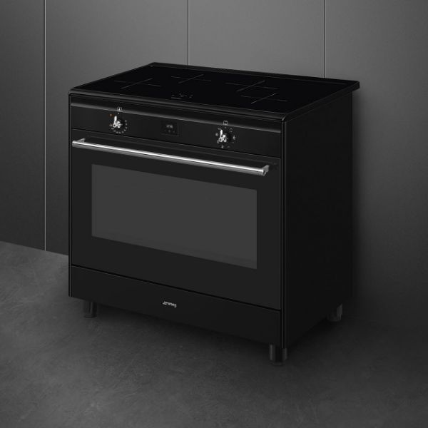 Smeg CX91IMBL 90cm Concert Induction Range Cooker in Black_ side view