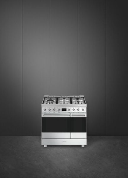 Smeg C92GMX2 90cm Symphony Classic Dual fuel Cooker with Gas Hob_closed