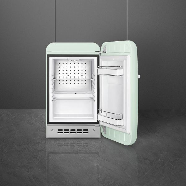 Smeg FAB5RPG5 40cm 50s Style Minibar Right Hand Hinged In Pastel Green_inside
