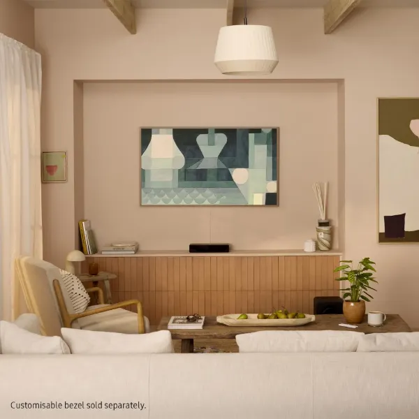 Samsung QE50LS03FAUXXU 50" 4K The Frame QLED Art Mode Smart TV_room view