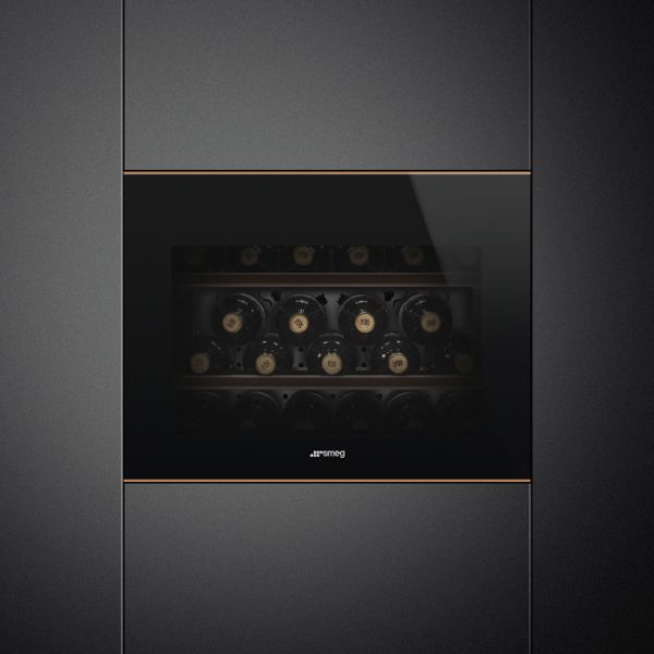 Smeg CVI621NR3 45cm Height Dolce Stil Novo Wine Cooler Reversible Hinge main 2