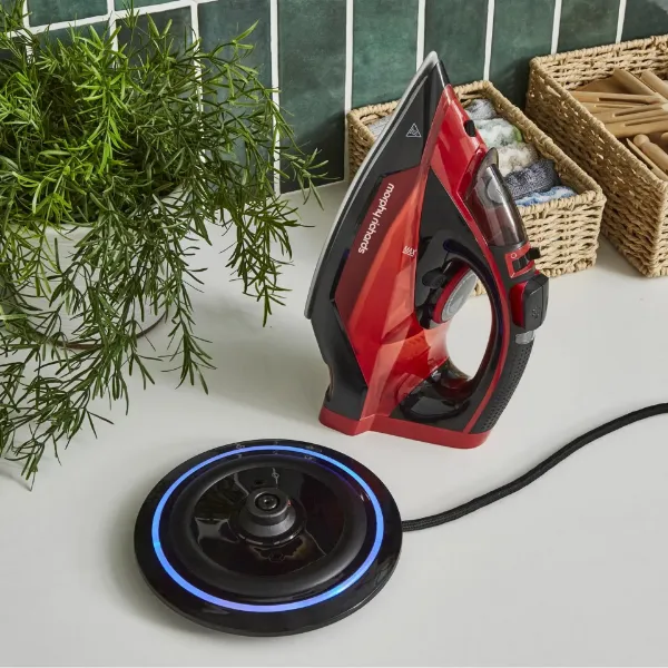 Morphy Richards 303250 EasyCharge Cordless Steam Iron - Red_charger 2