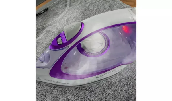 Morphy Richards 302000 TurboGlide Steam Iron - Purple_steam