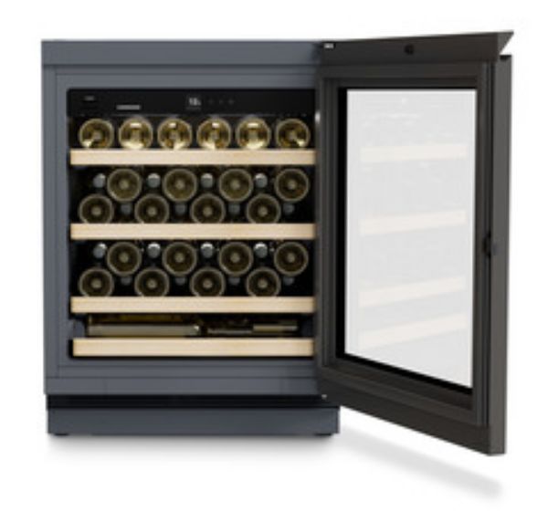 Liebherr UWgb 3631 Vinidor Wine fridge suitable for undercounter installation for wine tempering open