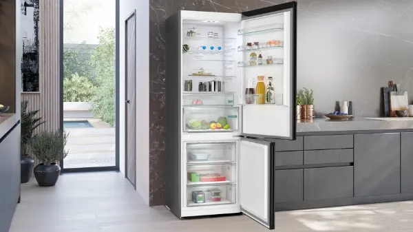 Siemens KG49NXXCF iQ300 Freestanding Fridge Freezer with Total noFrost in Brushed Black Steel AntiFingerprint_open