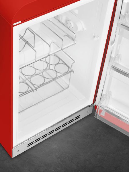 Smeg FAB10HRRD6 55cm 50s Style Red Small Right Hand Hinged Home Bar Fridge_shelves