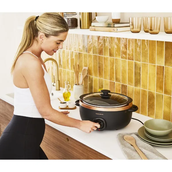 Morphy Richards 461016 Sear and Stew Slow Cooker 6.5L - Rose Gold_controls