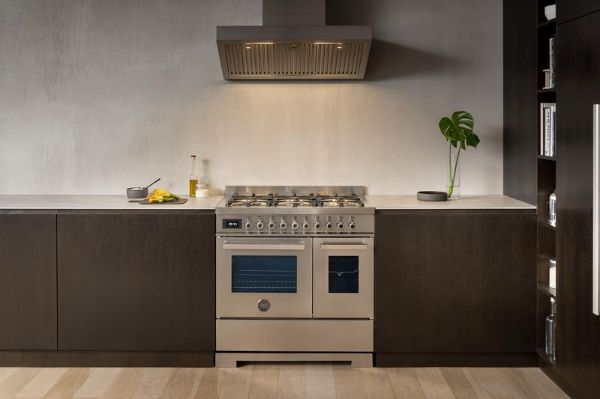 Bertazzoni Professional 90cm Dual Fuel Twin Oven Range Cooker in Stainless Steel