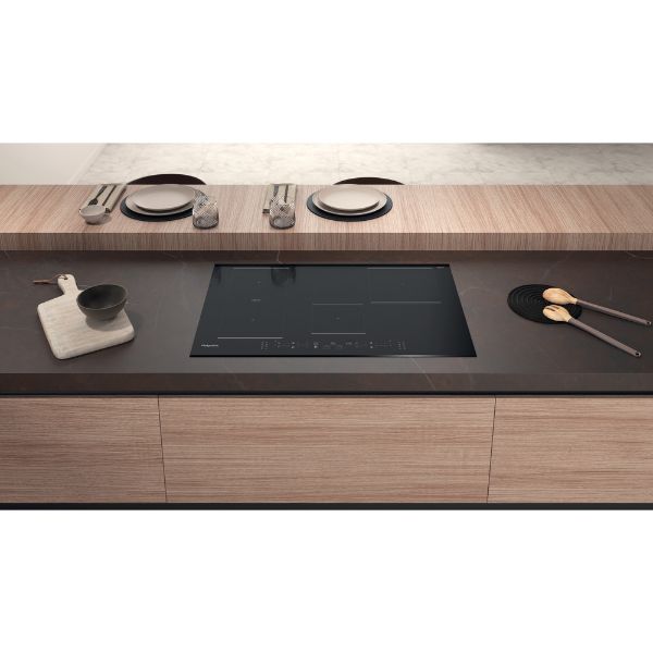 Hotpoint TB 3977B BF Induction Hob Black main 7