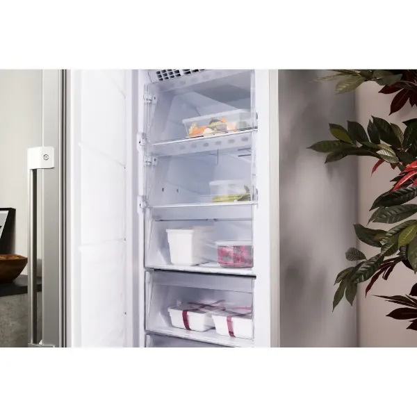 Hotpoint UH6F2CG Freestanding No Frost Upright Freezer in Graphite_Inside