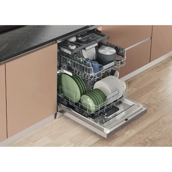 Hotpoint Maxi Space H7F HP43 X UK Freestanding 15 Place Settings Dishwasher
