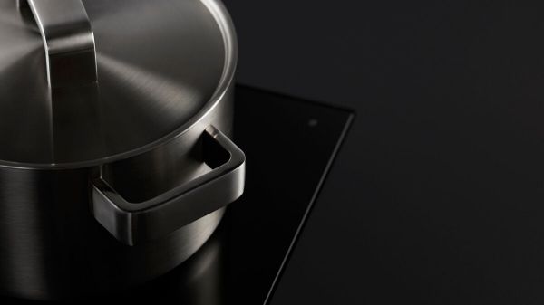 Fisher & Paykel CI905CTB2 5 Zone 90cm Induction Hob - Black Glass_hob