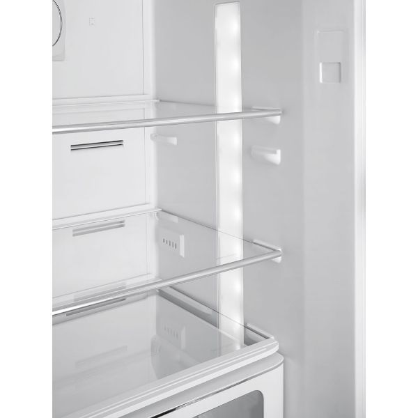 Smeg FAB32RBL6UK 60cm 50’s Style Fridge Freezer Right Hand Hinged In Black