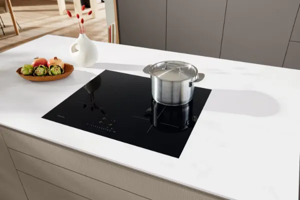 Miele KM7363FL 60cm 4 Zone Induction Hob in Black