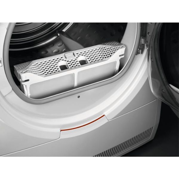 AEG TR849P4B 8000 AbsoluteCare® 9kg Heat Pump Tumble Dryer White_Filter Access Detail