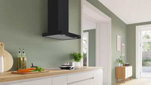 Bosch DWB65CC60B Series 4 60 cm Wall-mounted Cooker Hood in Matt Black 