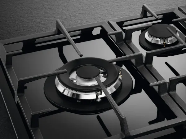 AEG HKB95820NB 8000 FlameLight 88cm Gas On Glass Hob Black_Wok Burner