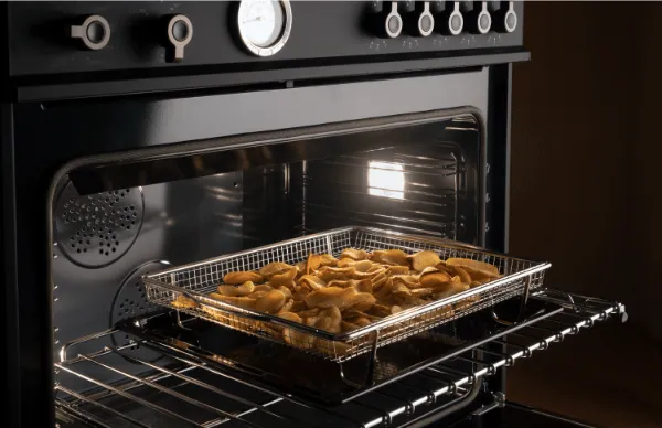 Bertazzoni PRO105I2ENET2 Professional 100cm Double Induction Range Cooker in Black