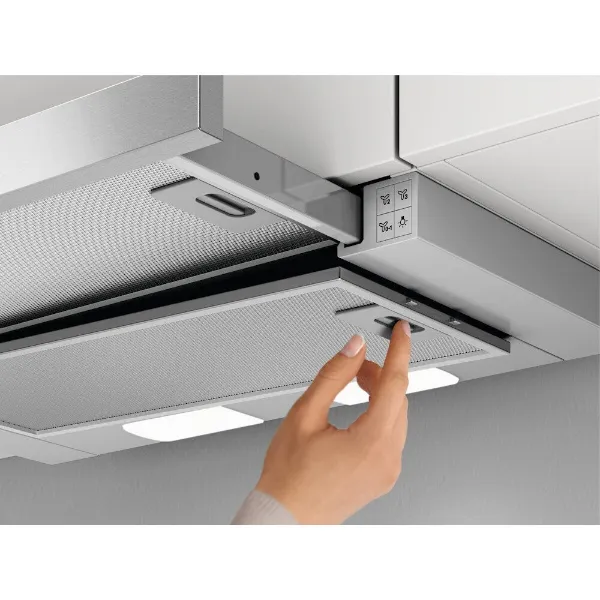 AEG DPB3632S 3000 ExtractionTech Telescopic Cooker Hood Silver_Filter Detail