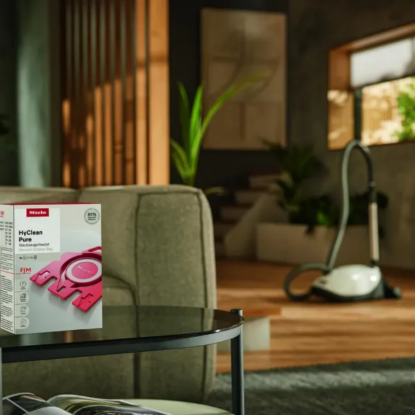 Miele FJMHyCleanPure Vacuum cleaner Bags - 4 Pack_room view 3